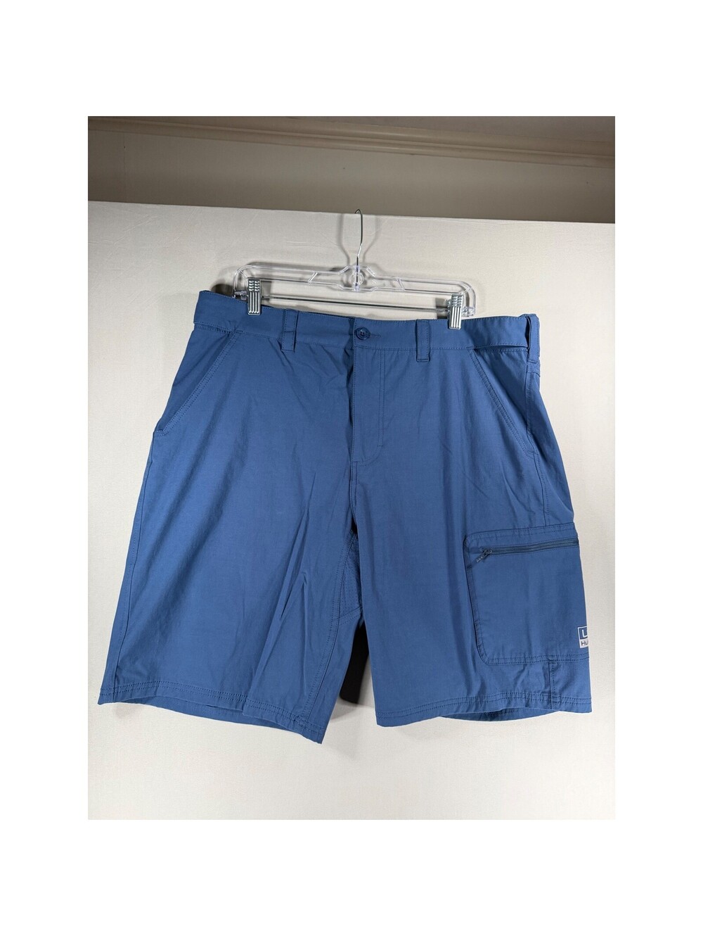 Huk Mens Performance Fishing Shorts Blue Cargo Pockets Size XL Stretch Outdoor